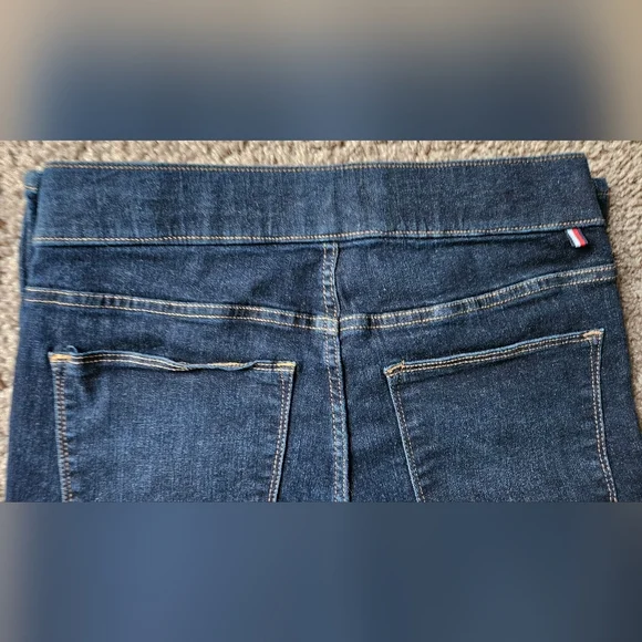 Tommy Hilfiger Blue Ankle Cropped Jeans - Picture 11 of 13